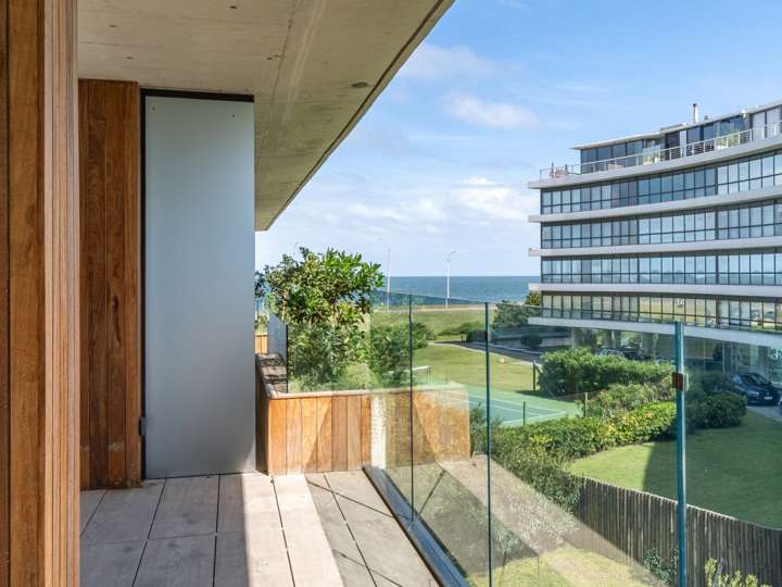 Apartamento en venta en Pinares, Maldonado