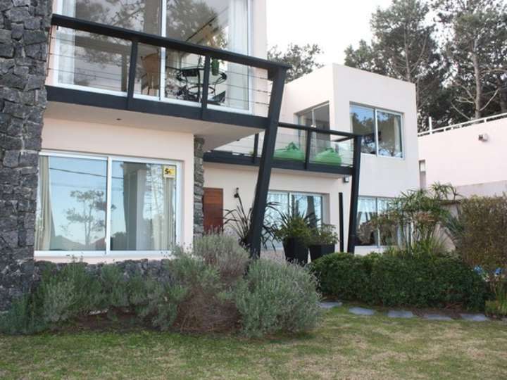 Casa en venta en Victoria, Maldonado