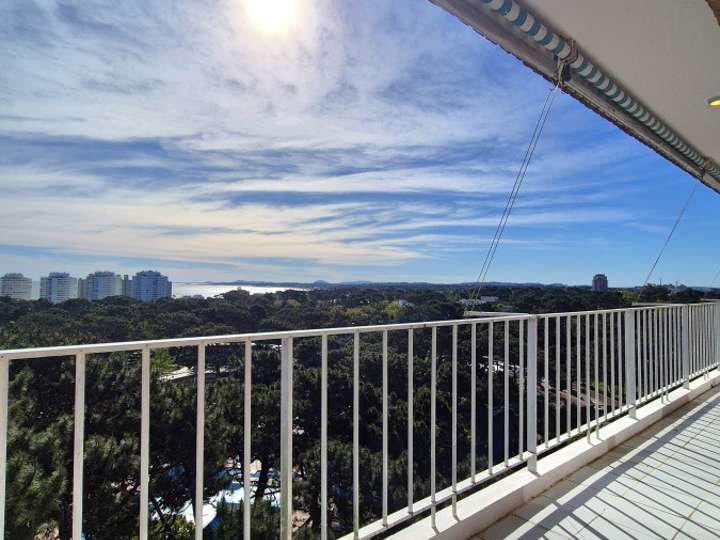 Apartamento en venta en Punta Del Este