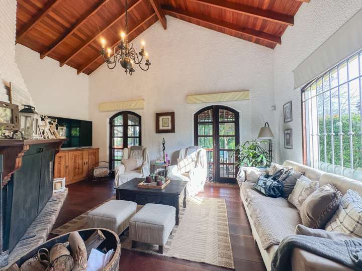 Casa en venta en Pinares, Maldonado