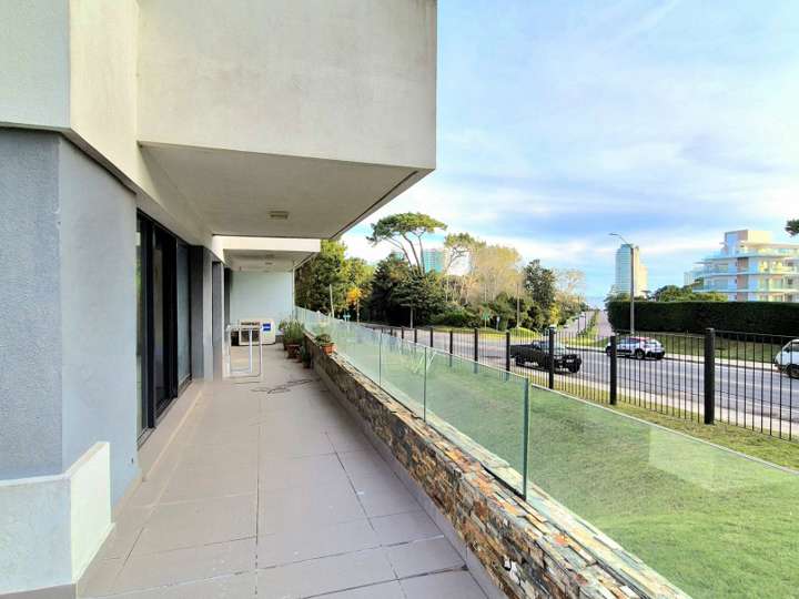 Apartamento en venta en Punta Del Este