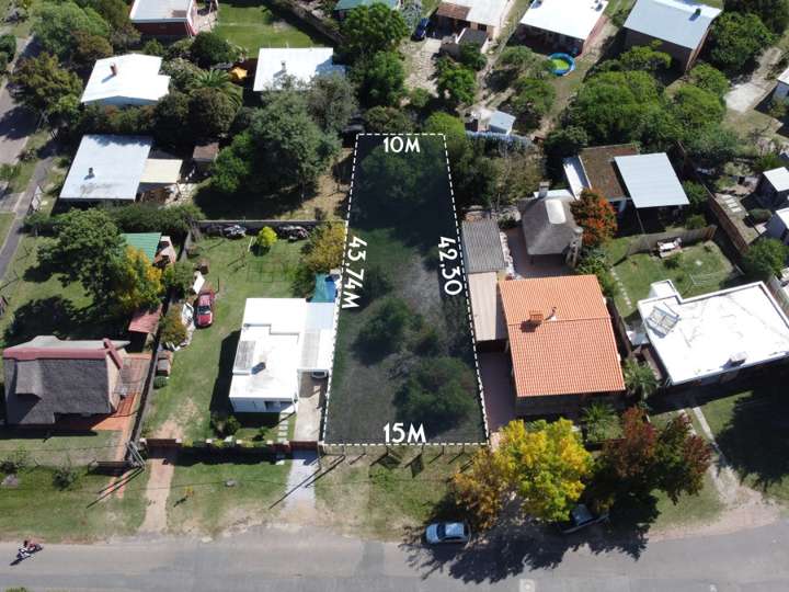 Terreno en venta en Avenida Central, Piriápolis