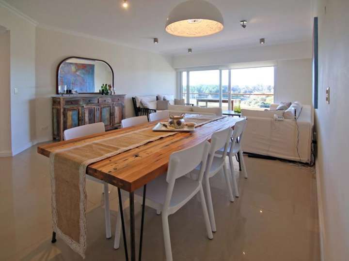 Apartamento en alquiler en Punta Del Este