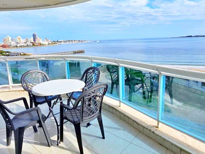Apartamento en venta en Rambla Doctor Claudio Williman, Punta Del Este
