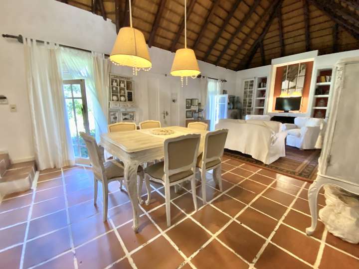 Casa en venta en Pinares, Maldonado