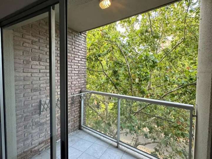 Apartamento en venta en Francisco Araucho, Montevideo