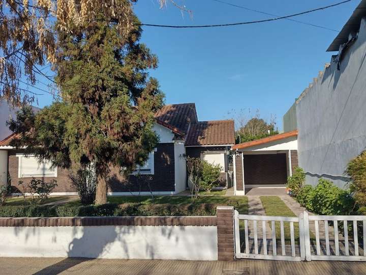 Casa en venta en San Martín, 158, General Las Heras