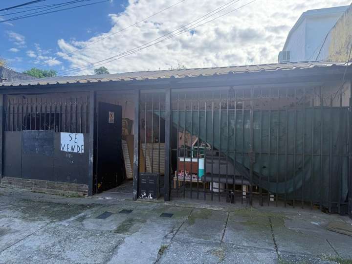 Casa en venta en Piedras, 1469, Santa Fe