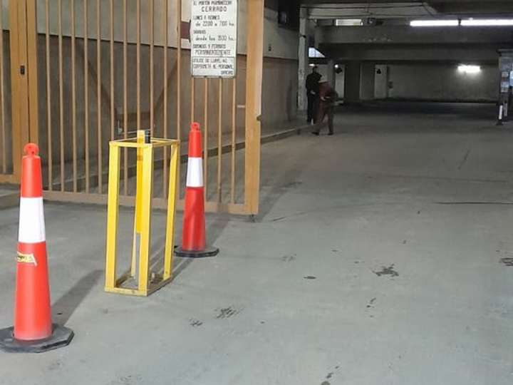 Cochera en venta en San Martín, 164, Buenos Aires