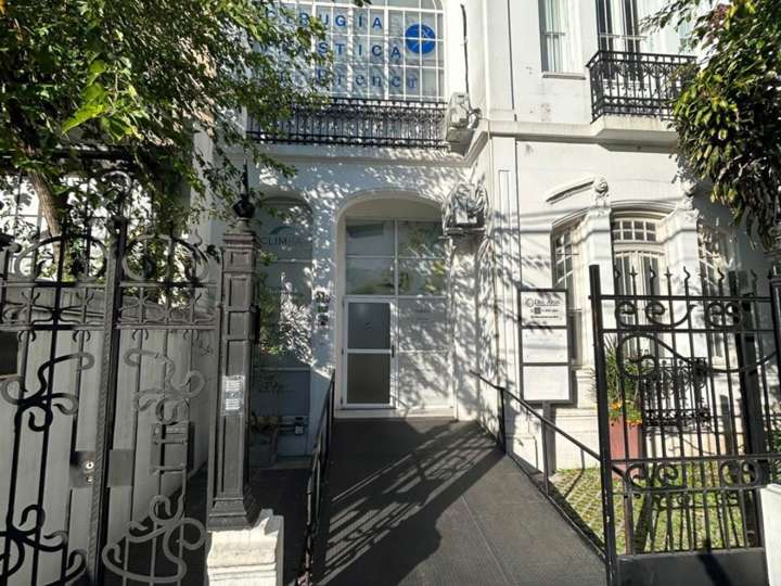 Oficina en alquiler en Domingo French, Buenos Aires