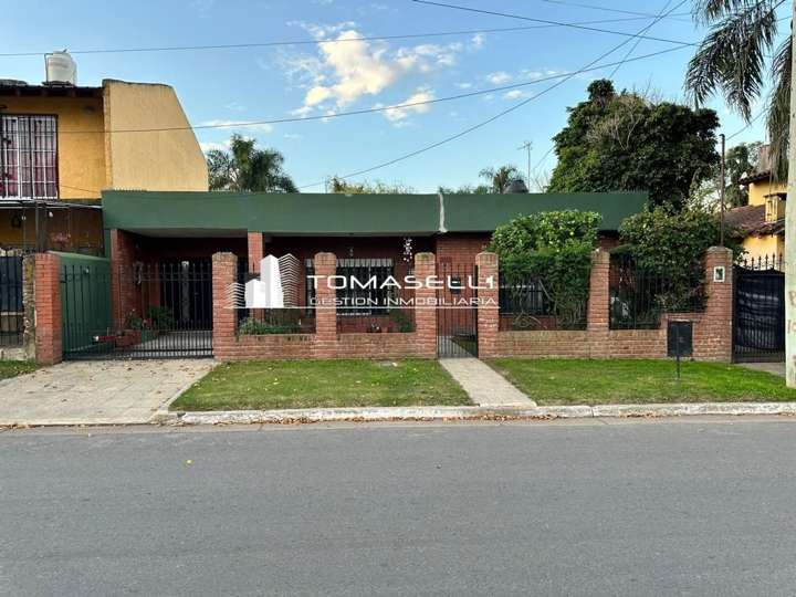 Casa en venta en Cabo Primero Néstor Daniel Barros, Ciudad Evita