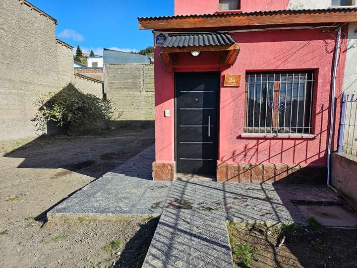Casa en venta en Desalojo del 37, 1499, Municipio de Esquel