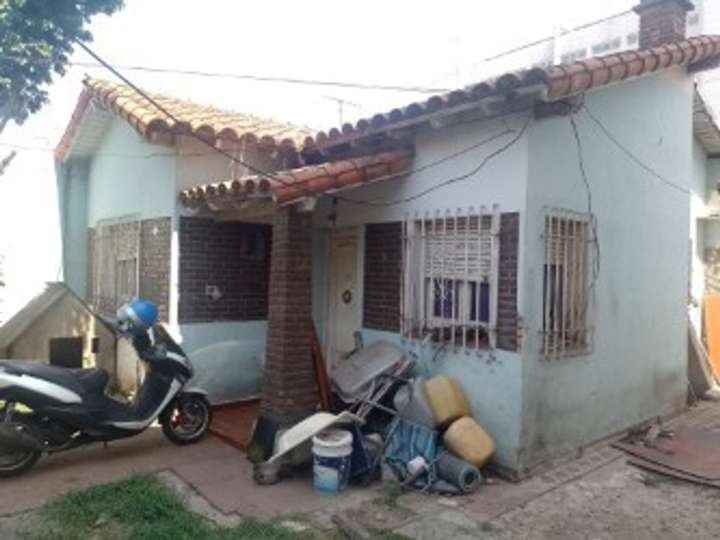 Casa en venta en General Juan Ramón González Balcarce, 825, Buenos Aires