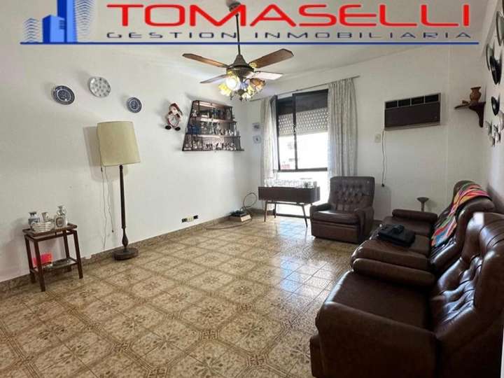 Departamento en venta en Coronel Ramón Lorenzo Falcón, 2932, Ciudad Autónoma de Buenos Aires