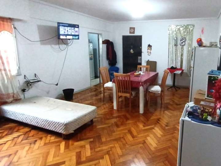 Departamento en venta en Avenida Rivadavia, 2952, Ciudad Autónoma de Buenos Aires