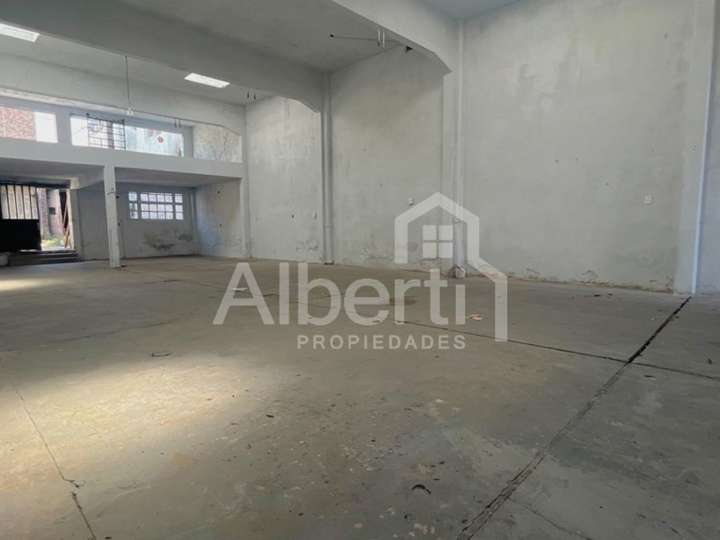 Comercial / Tienda en venta en Río Piedras, 335, Buenos Aires