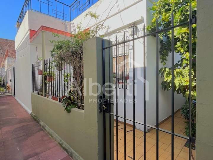 Edificio en venta en Puán, 257, Haedo