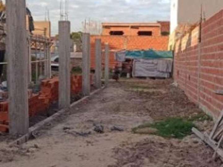 Comercial / Tienda en venta en Larrea, 350, Buenos Aires