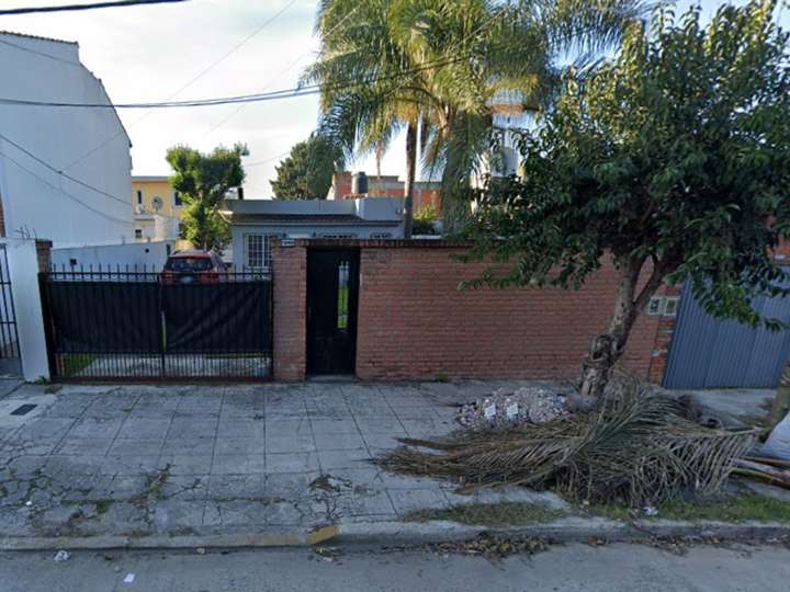 Casa en venta en Uspallata, 1042, La Tablada