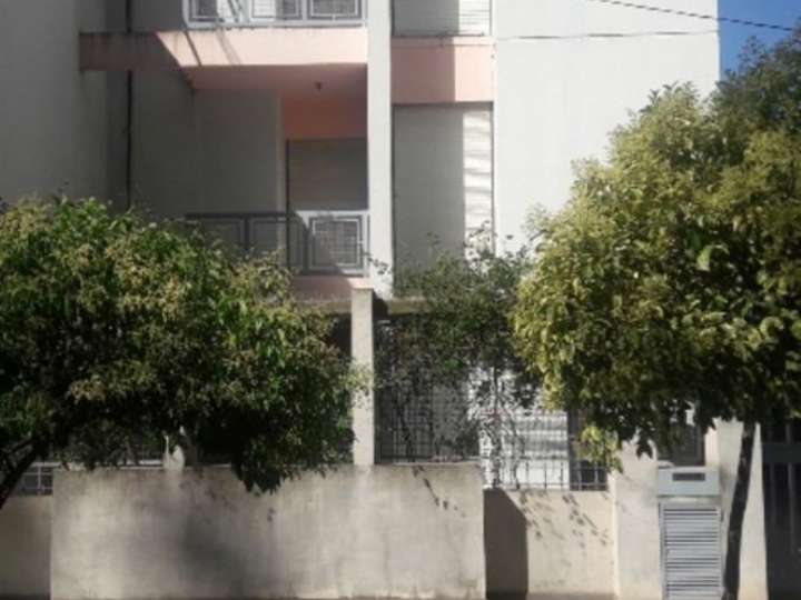 Departamento en venta en Witcomb, 1686, Buenos Aires