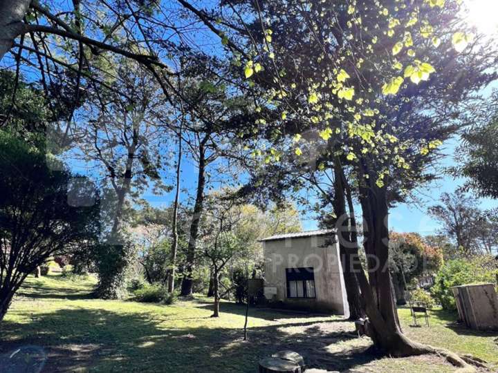 Casa en venta en Avenida 5, Villa Gesell