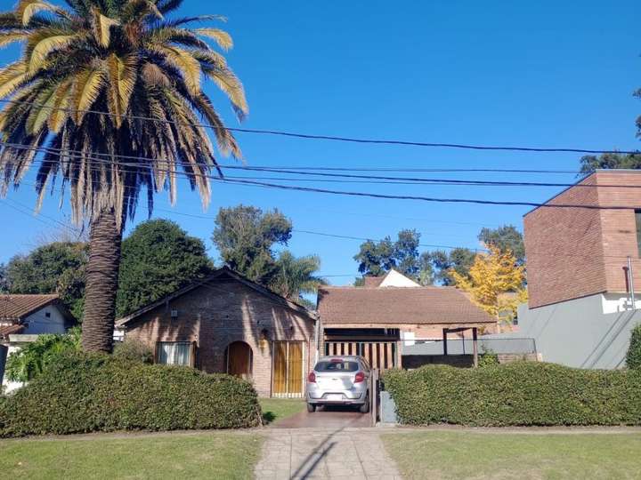Casa en venta en Leandro N. Alem, 3094, Buenos Aires