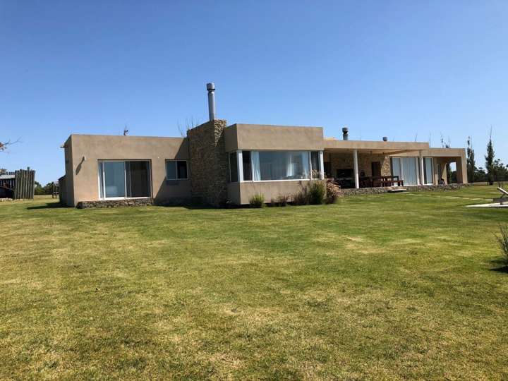 Casa en venta en Ruta Interbalnearia General Líber Seregni, Maldonado