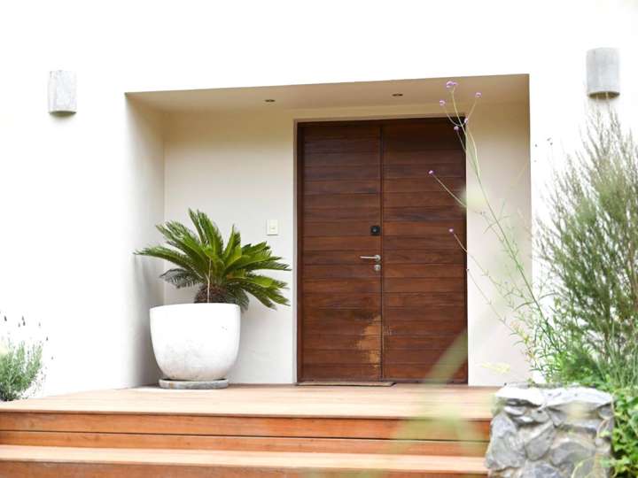 Casa en venta en Tomás Giribaldi, El Tesoro