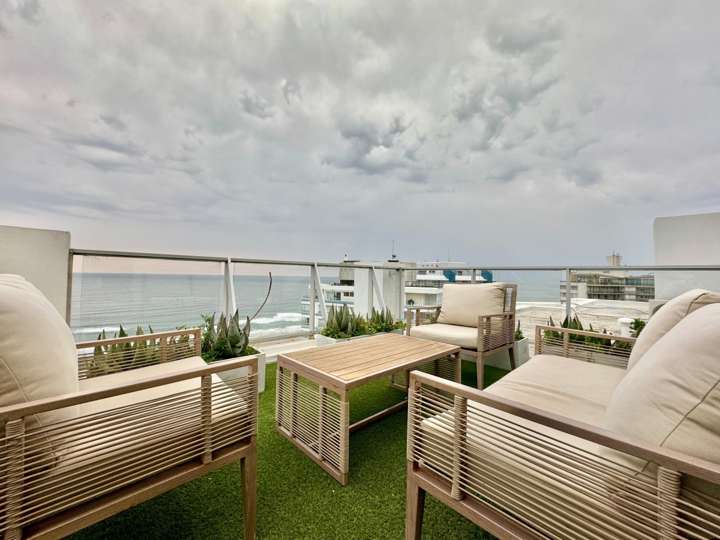 Apartamento en venta en Rambla Lorenzo Batlle Pacheco, Punta Del Este