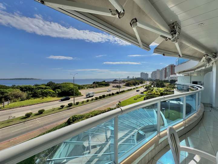 Apartamento en venta en Punta Del Este