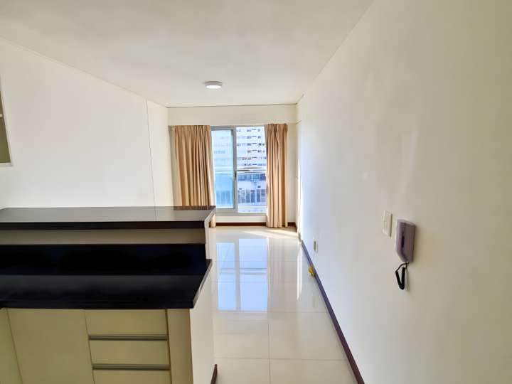 Apartamento en venta en Avenida 18 de Julio, Montevideo