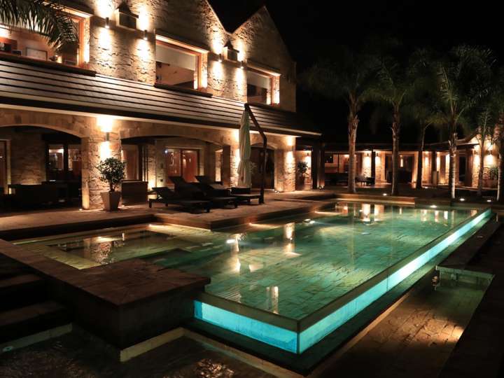 Casa en venta en Yaguarón, Montevideo