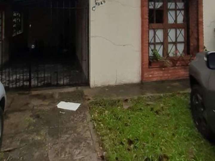 Casa en venta en Coronel Brandsen, 1037, Buenos Aires