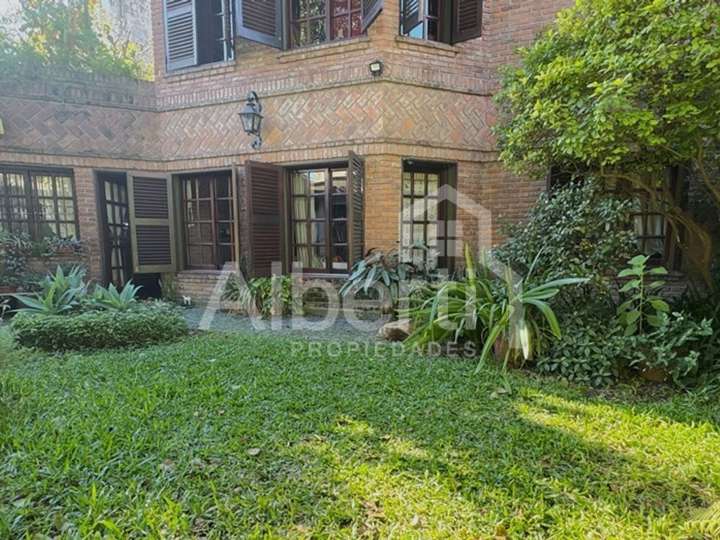 Casa en venta en Héroes de Malvinas Argentinas, 220, Haedo