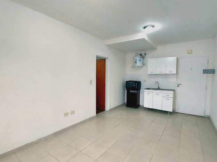 Departamento en alquiler en 828 - Remedios de Escalada de San Martín, 6316, Martín Coronado