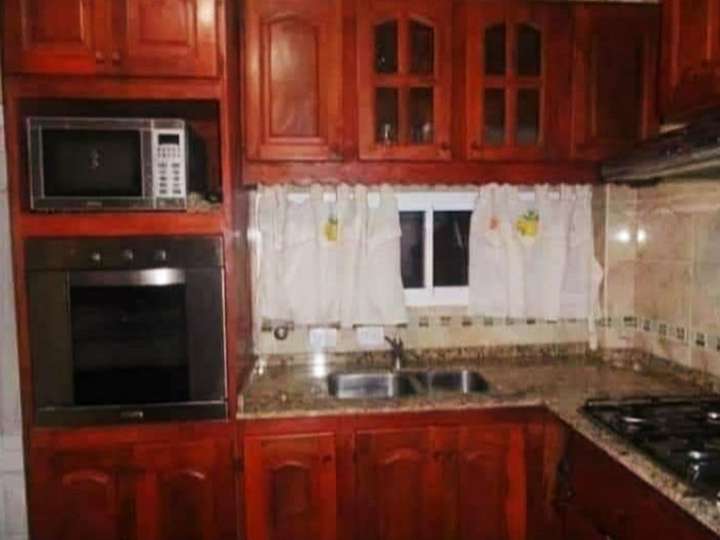 Casa en venta en Poeta Romildo Risso, Hurlingham