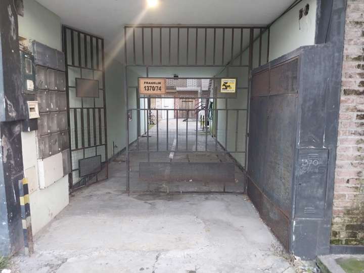 Departamento en venta en Carabelas, Villa Tesei