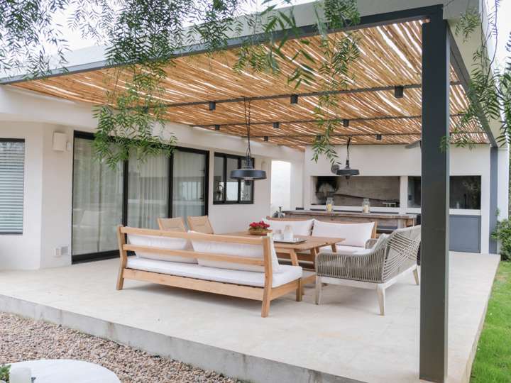 Casa en venta en Barra de Carrasco, Canelones