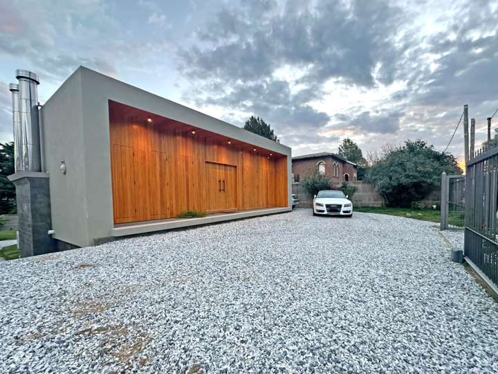 Casa en venta en Pinares, Maldonado