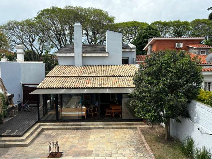 Casa en venta en Carrasco, Montevideo