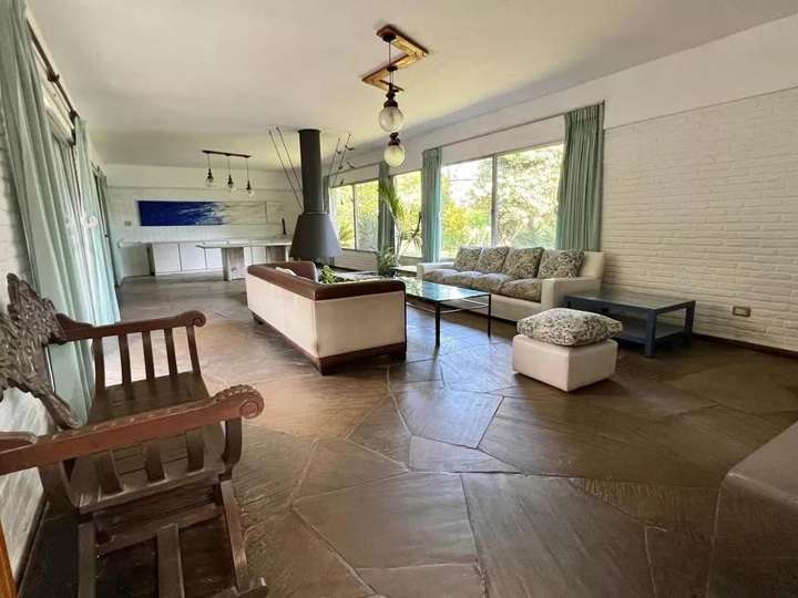 Casa en venta en Pinares, Maldonado