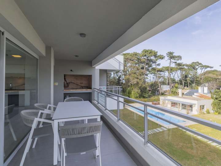 Apartamento en venta en De Las Rosas, San Rafael - El Placer