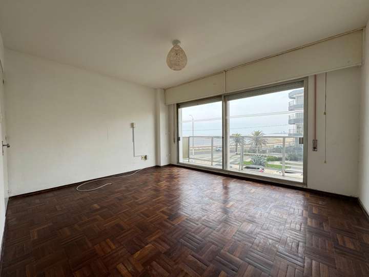 Apartamento en venta en Malvín, Montevideo