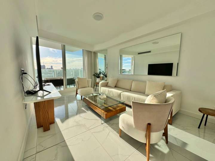 Apartamento en venta en Punta Del Este