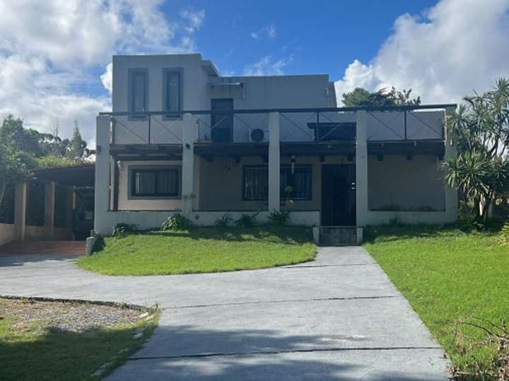 Casa en venta en Avenida a la Laguna, Maldonado
