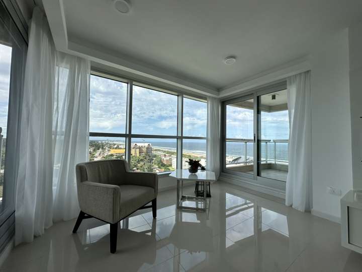 Apartamento en venta en Punta Del Este