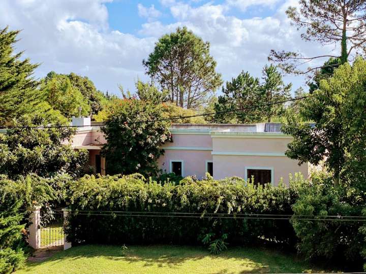 Casa en alquiler en Punta Del Este