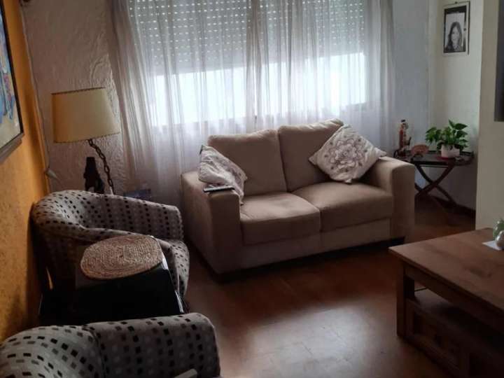 Apartamento en venta en Pérez Castellanos, Montevideo