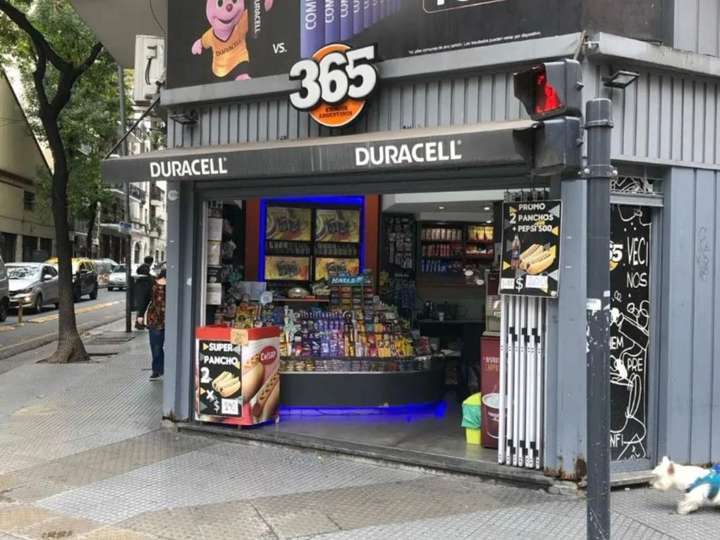 Comercial / Tienda en venta en Ecuador, 1300, Ciudad Autónoma de Buenos Aires