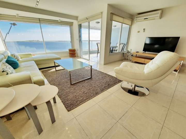 Apartamento en venta en Punta Del Este